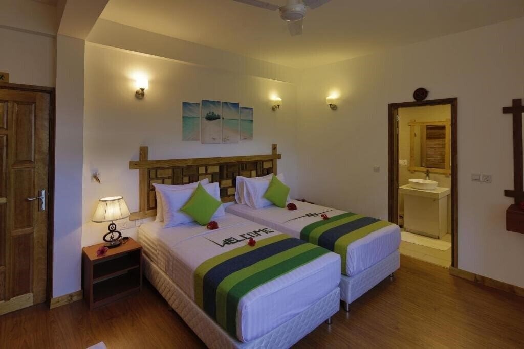 Територія Shallow Lagoon Rasdhoo Guest House 3*