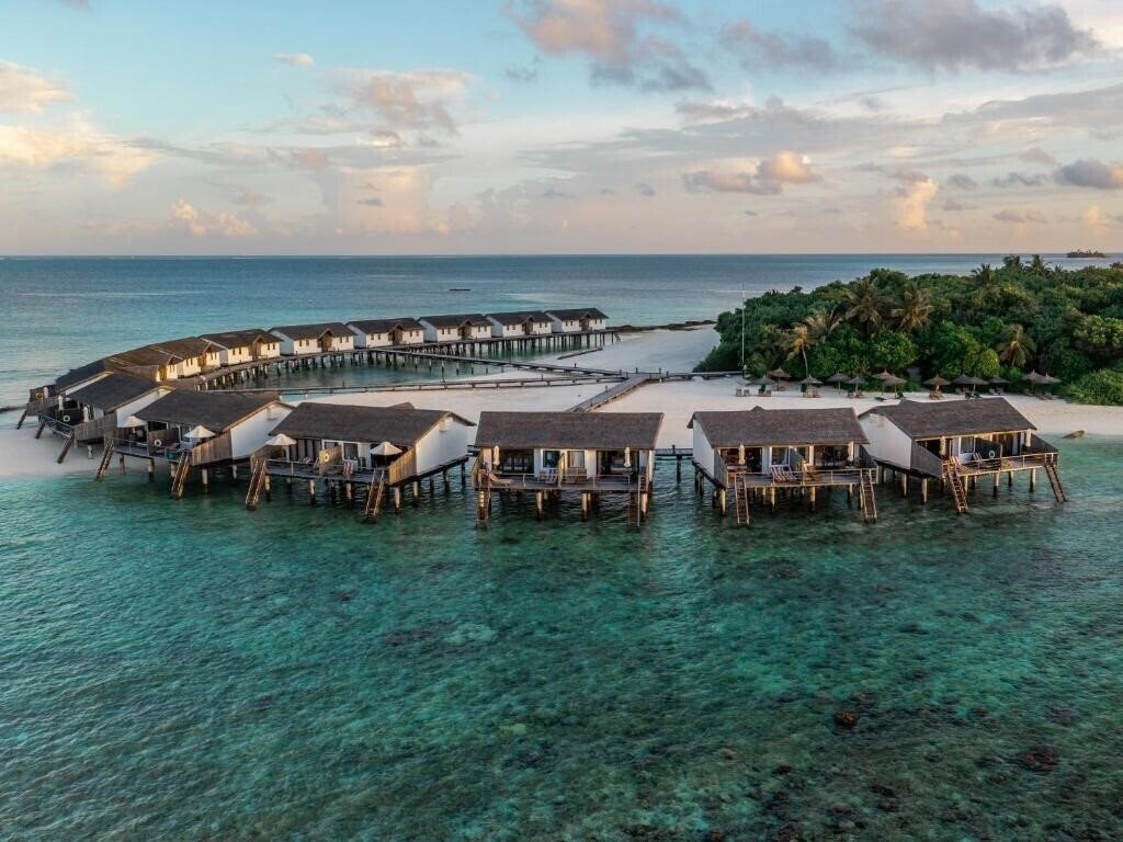 Изображение Reethi Beach Resort 4*