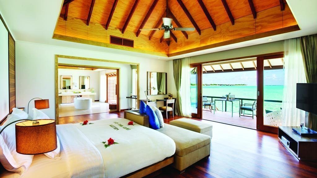 Апартаменты Hideaway Beach Resort & Spa 5*