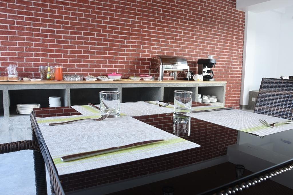 Территория Olive Goidhoo Guest House 1*