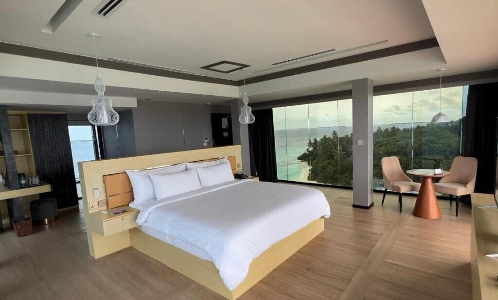 Вид Clarks Exotica Maldives Guest House гостиный двор