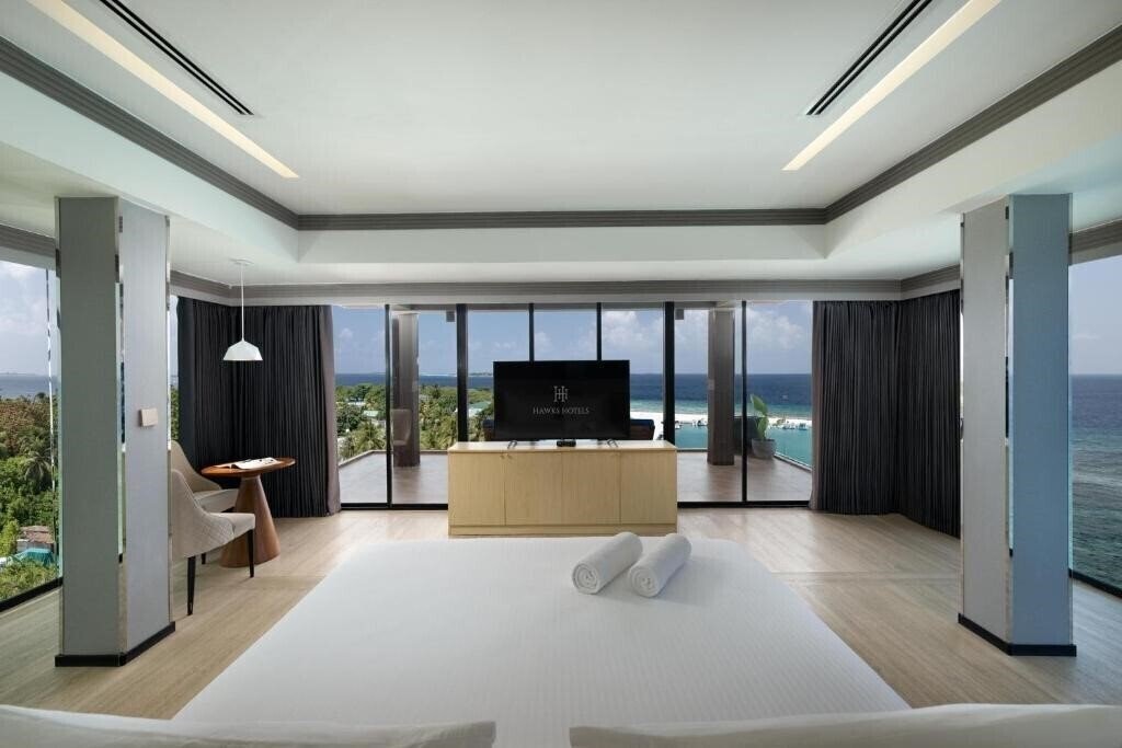 Фото Swarn by Hawks Hotels 4*