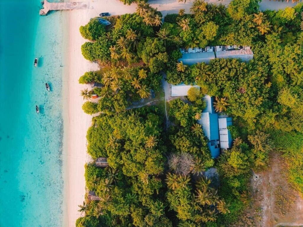 Отель Mi Lugar Maldives Guest House 1*