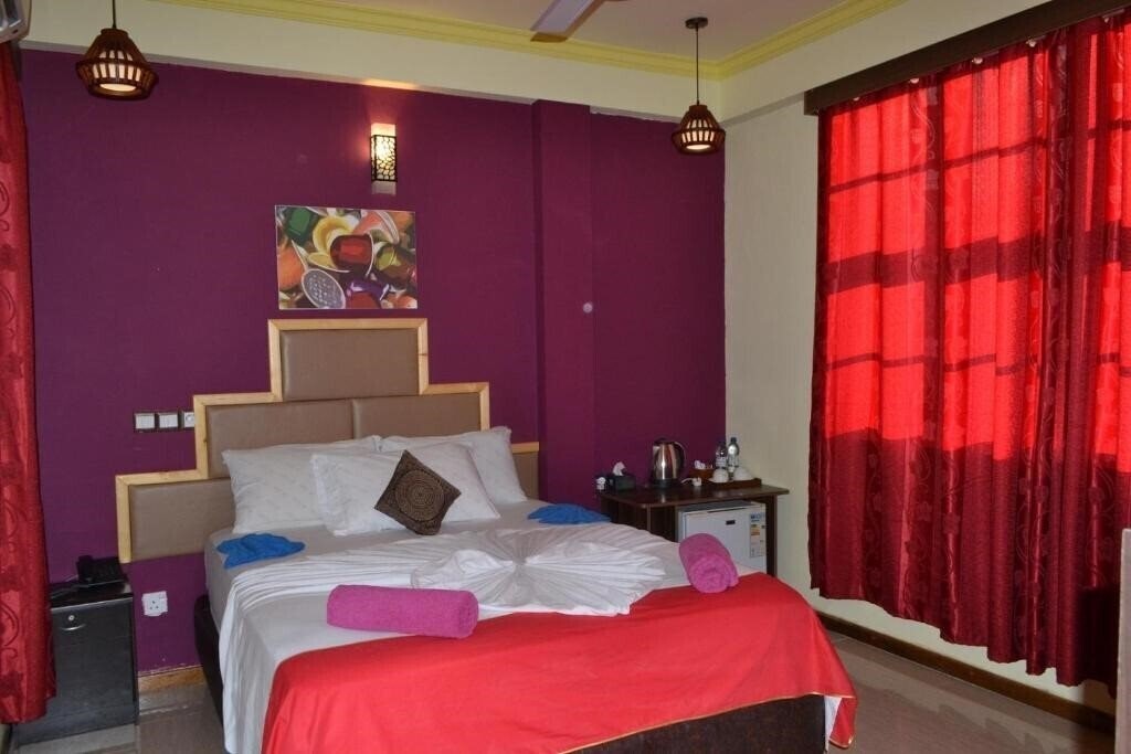 Панорама UI Inn 3*