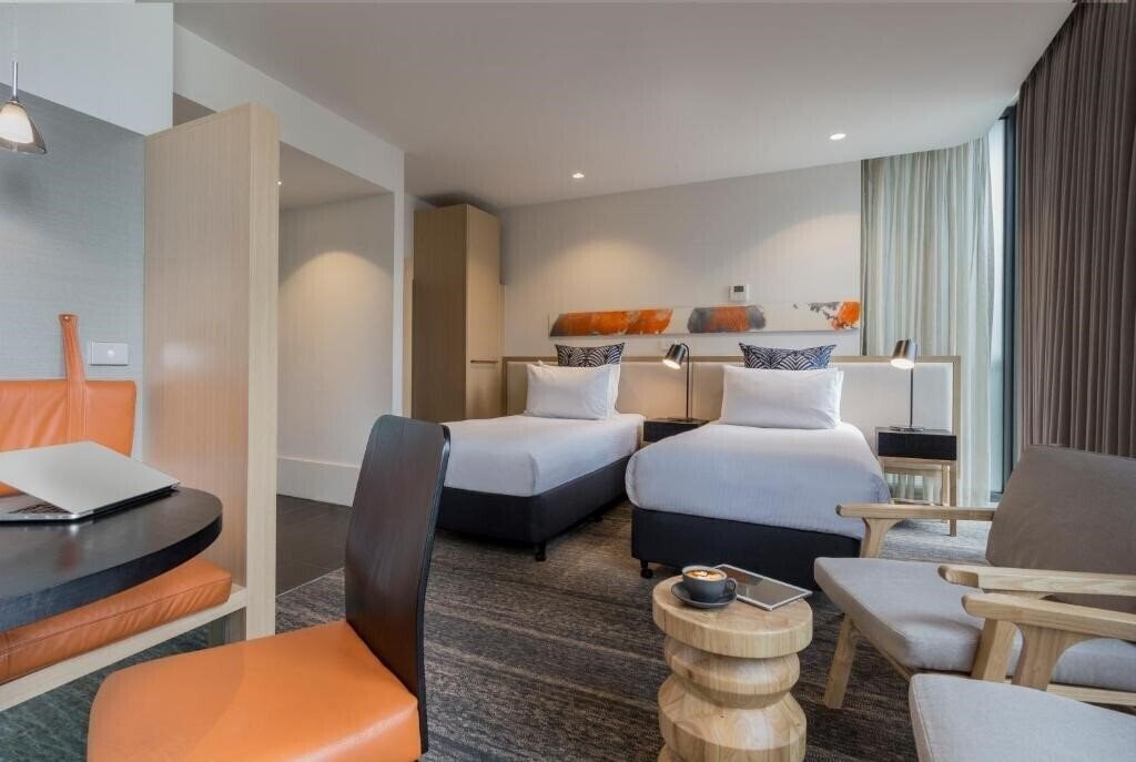 Панорама Three Inn Guest House 1*