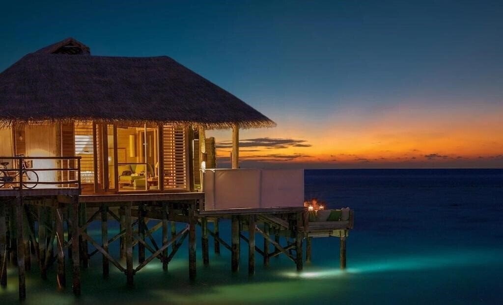 Апартаменты Six Senses Laamu Olhuveli Island 5*