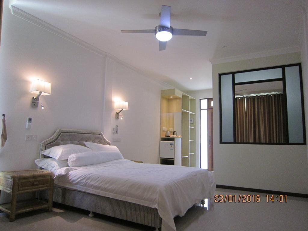 Апартаменты Nazaki Residences Beach Hotel 4*