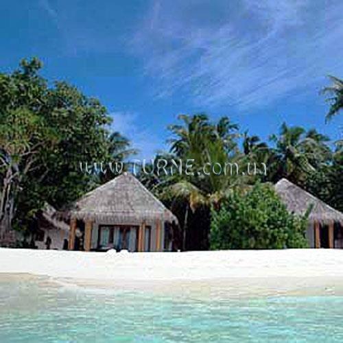 Панорама Palm Beach Resort & SPA Maldives 4*