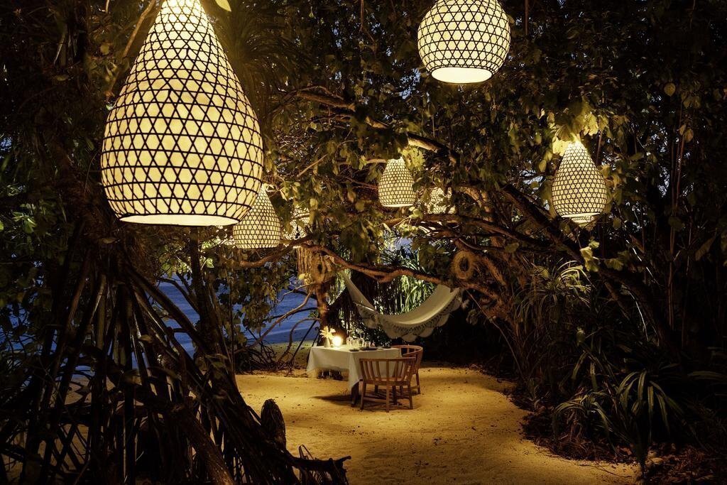 Вид Kudadoo Maldives Private Island 5*