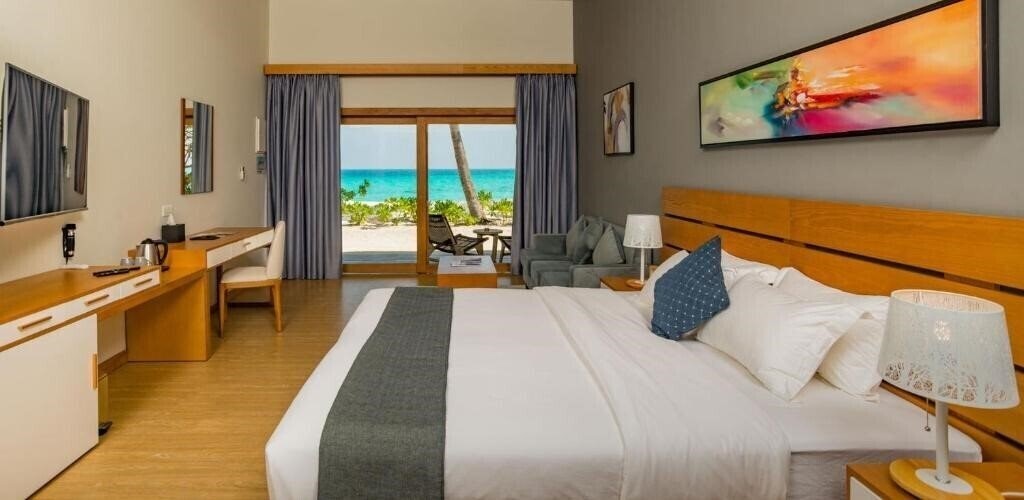 Панорама Fiyavalhu Maldives 4*