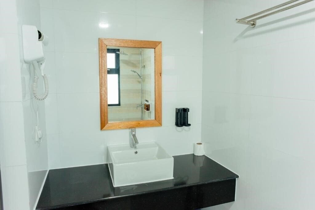 Панорама Aimi Beach Hotel 3*