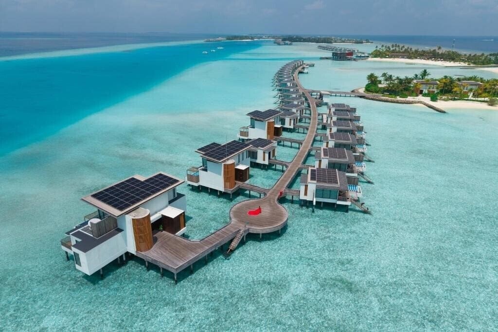 Вид So/ Maldives 5*