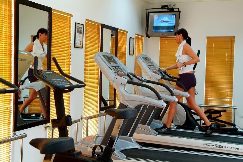 Территория Hulhule Island Hotel 4*