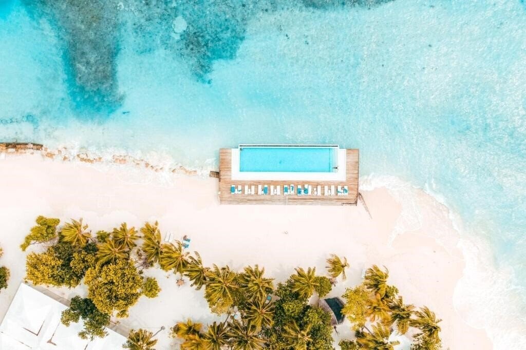 Отель Bathala Island Resort & SPA 3*