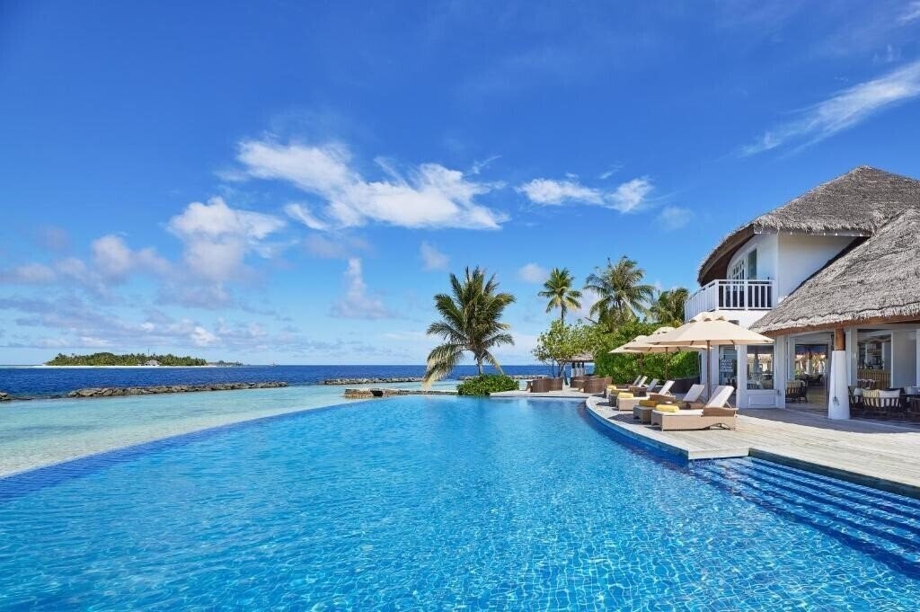 Фотография NH Maldives Kuda Rah Resort 5*