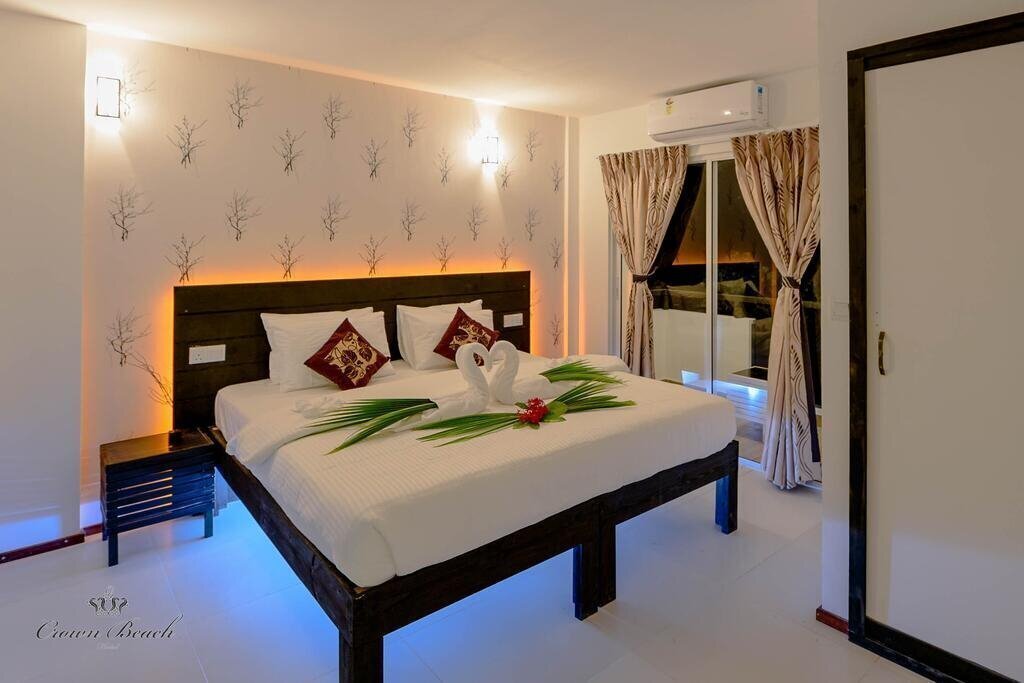 Территория Crown Beach Hotel Maldives 4*