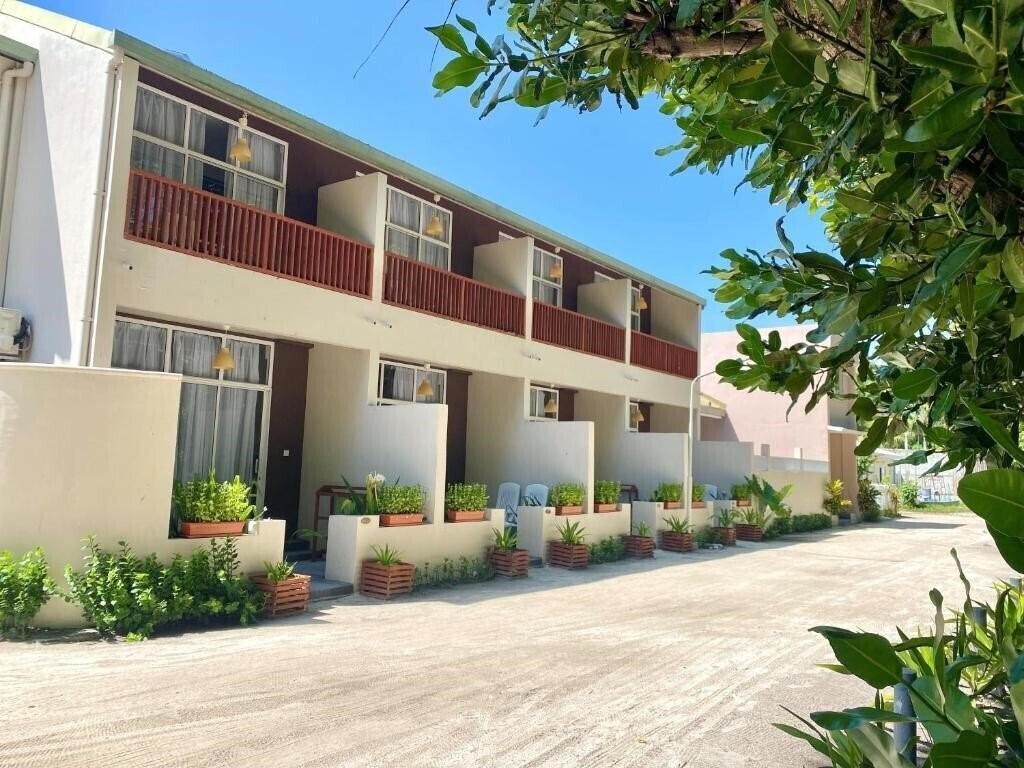 Готель Tme Retreat Dhigurah 3*