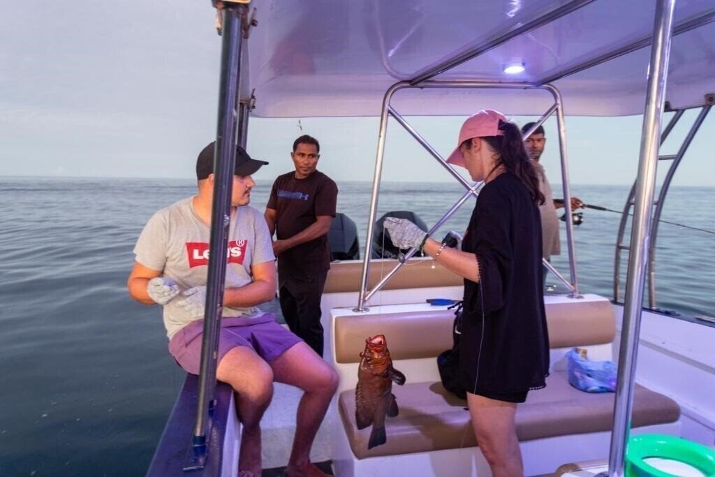 Панорама Shoreline Grand Thoddoo Guest House гостиный двор