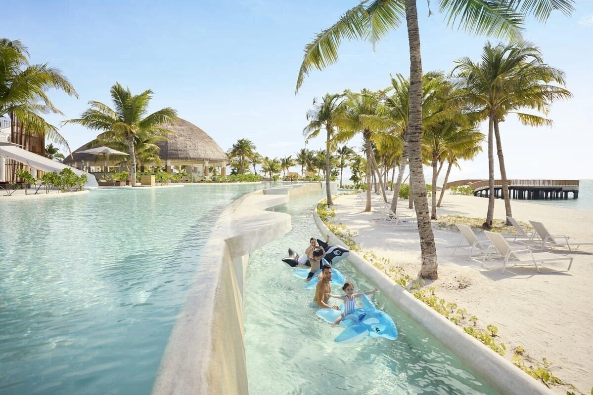 Территория Centara Mirage Lagoon Maldives 4*