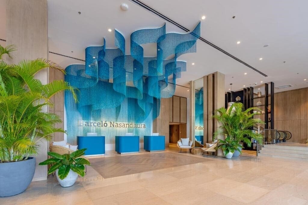 Готель Barcelo Nasandhura Male 5*