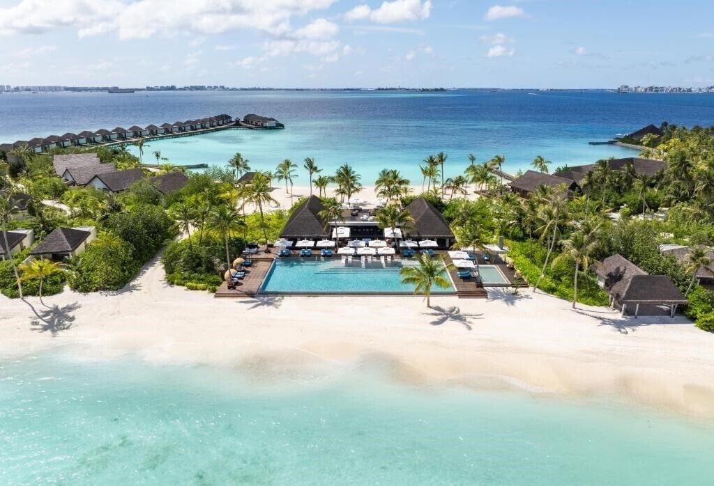 Вид Dusitd2 Feydhoo Maldives 5*