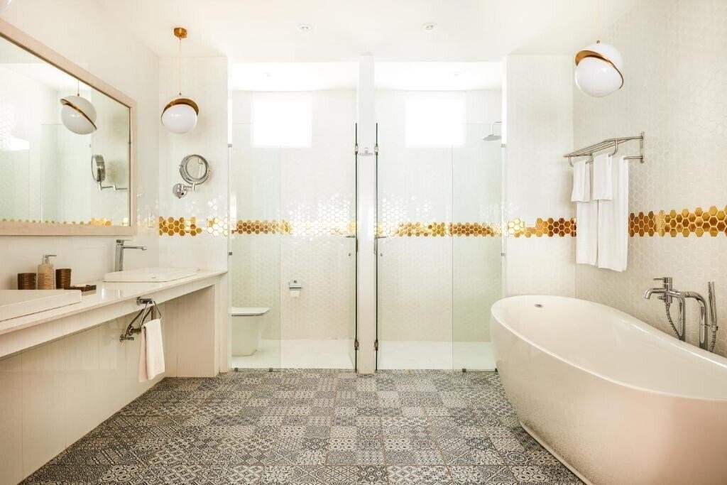 Территория Olhuveli Beach & Spa Resort 4*