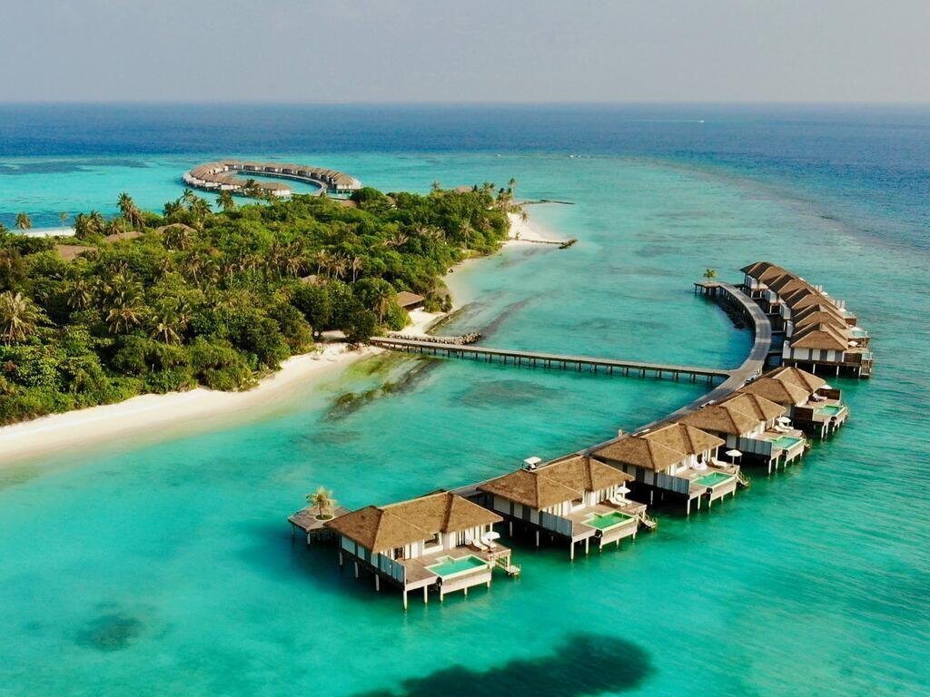 Отель Noku Maldives (ex. Roxy Maldives Resort) 5*