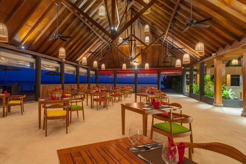 Апартаменты Dhigufaru Island Resort 5*