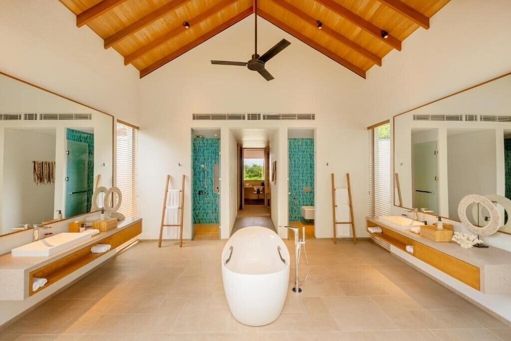 Фотография Amari Raaya Maldives 5*