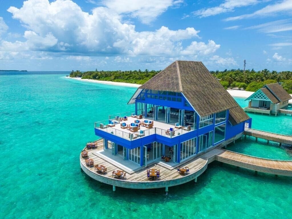Территория Ifuru Island Maldives 5*