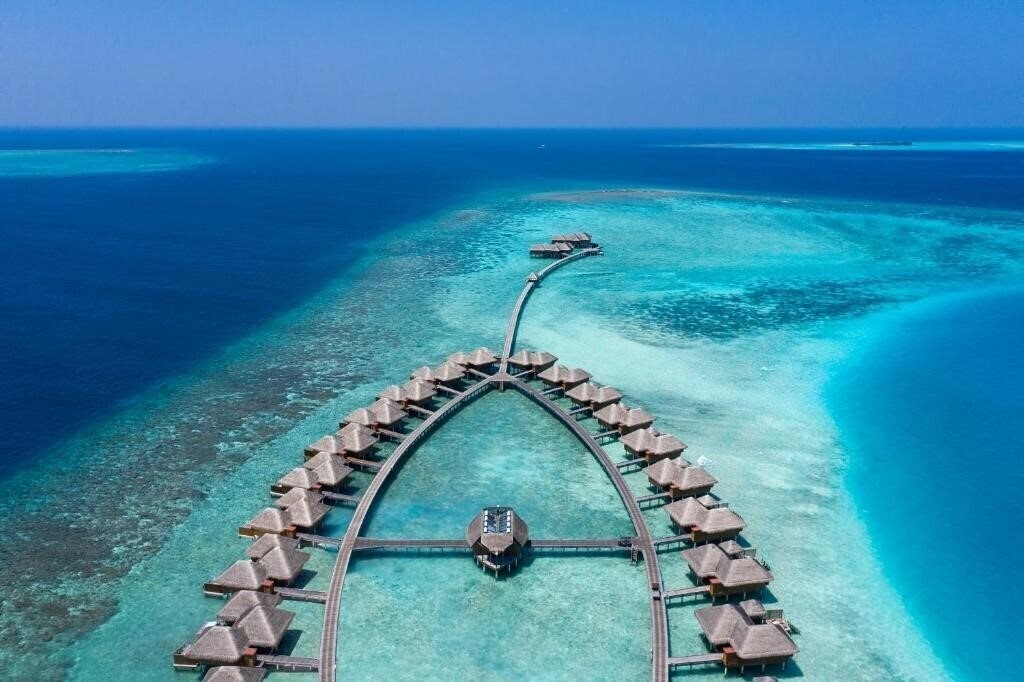 Територія Huvafen Fushi 5*