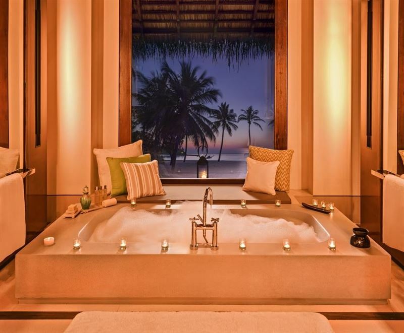 Вид One & Only Reethi Rah 5*