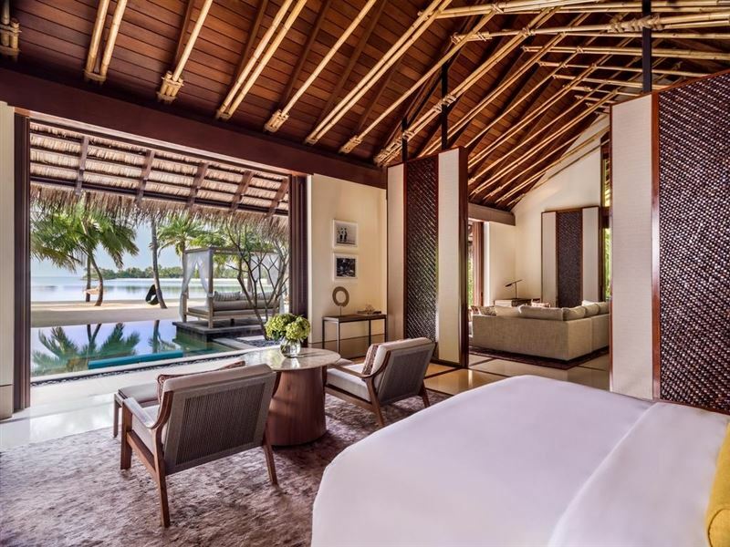 Панорама One & Only Reethi Rah 5*