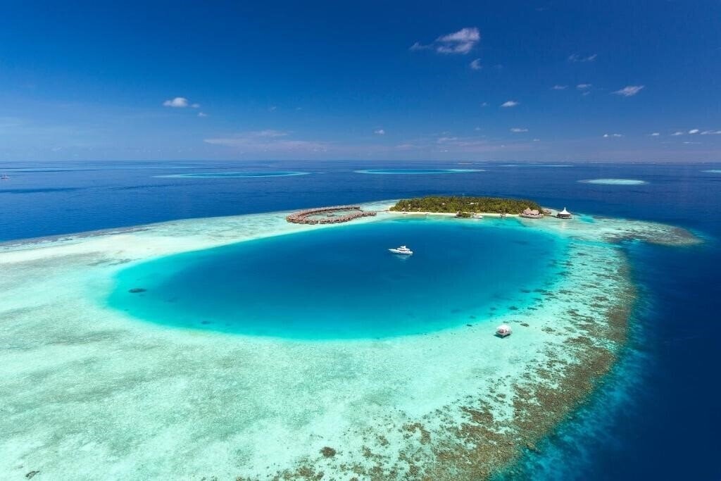 Панорама Baros Maldives 5*