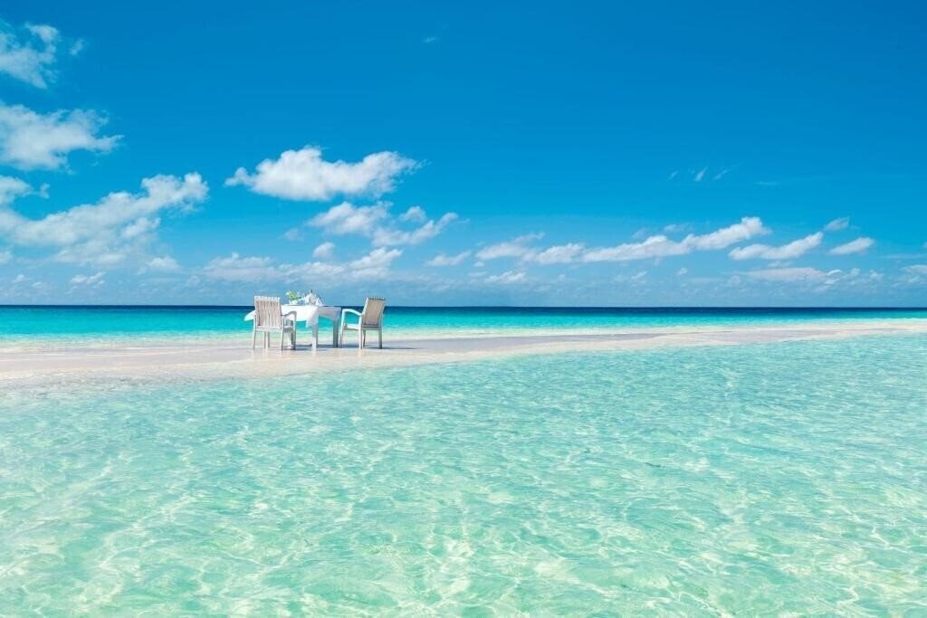 Апартаменти Anantara Dhigu Resort & SPA 5*