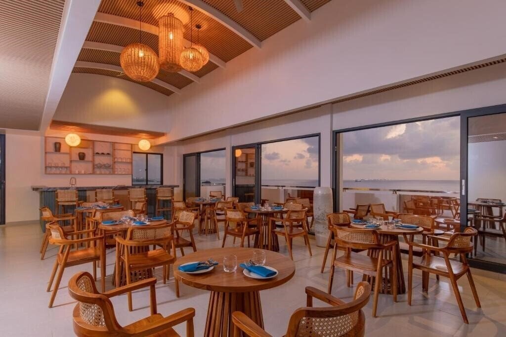 Зображення Arrival Beach & SPA, Gulhi 4*