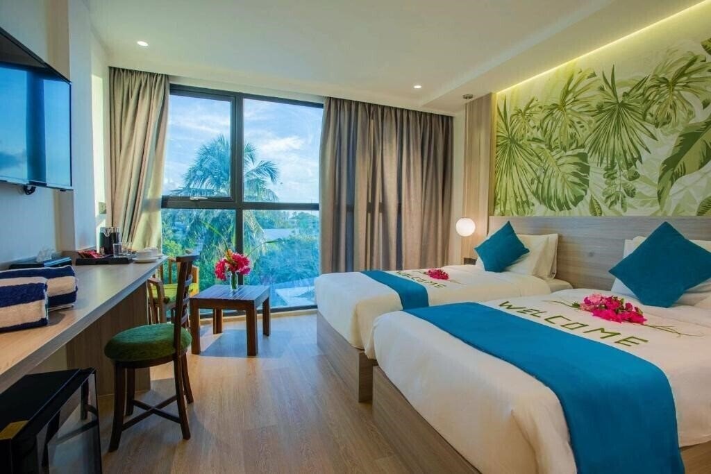 Фото Beach Hotel Guraidhoo 3*