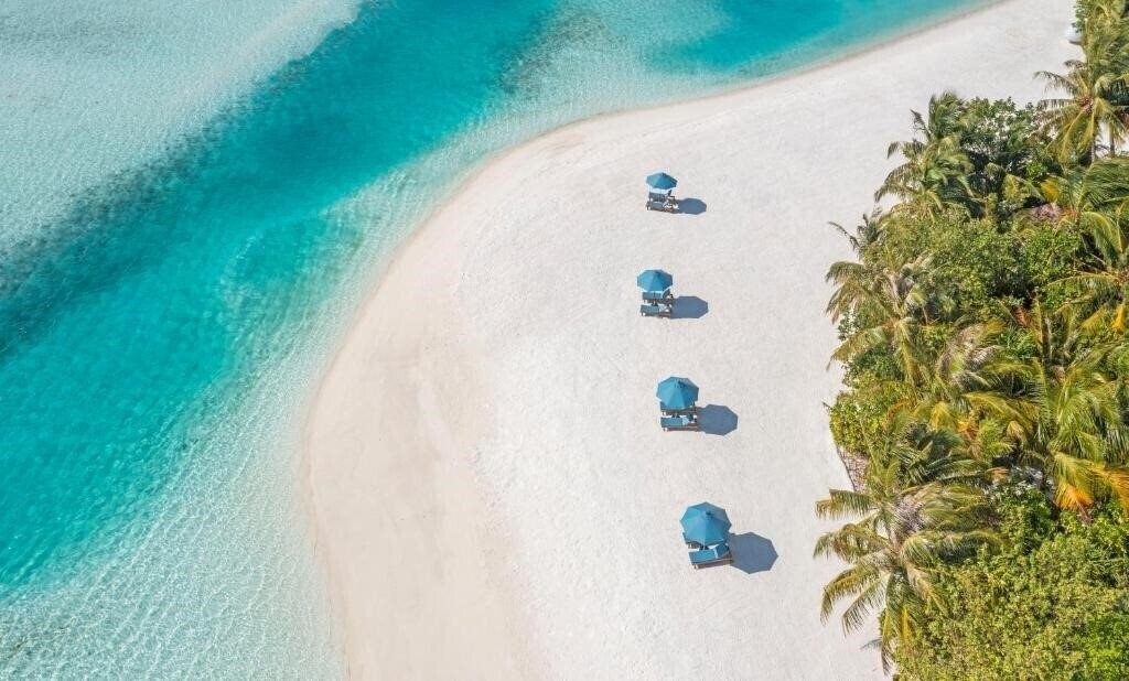 Апартаменты Naladhu Maldives 5*