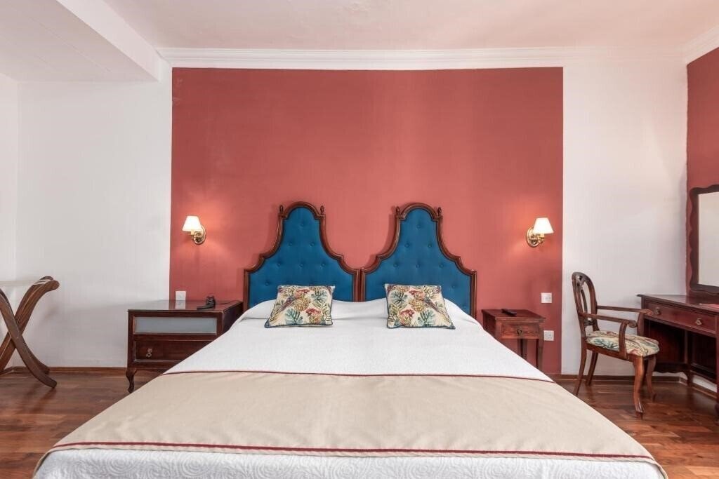 Апартаменти Castille Hotel 3*