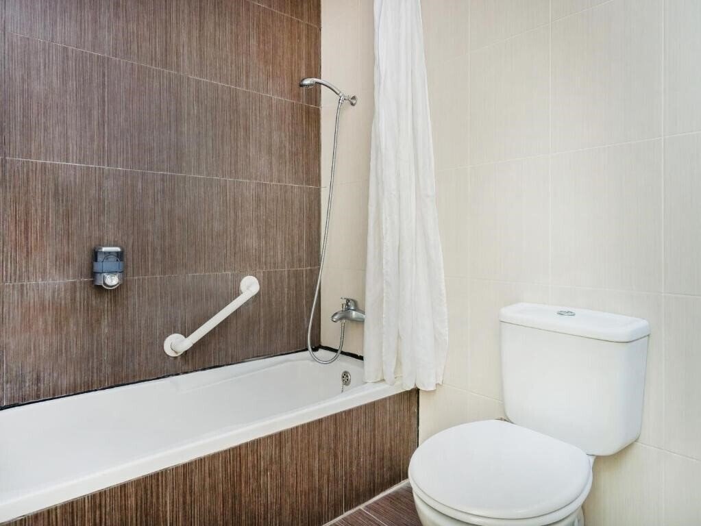 Изображение Qawra Inn Hotel 4*