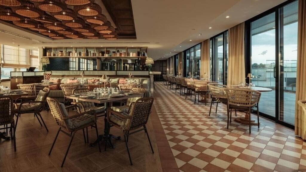 Вид Hotel Ax Odycy 4*