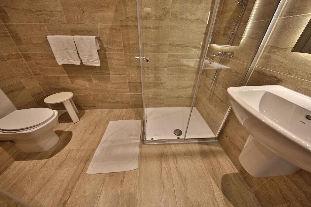 Апартаменти Relax Inn 3*