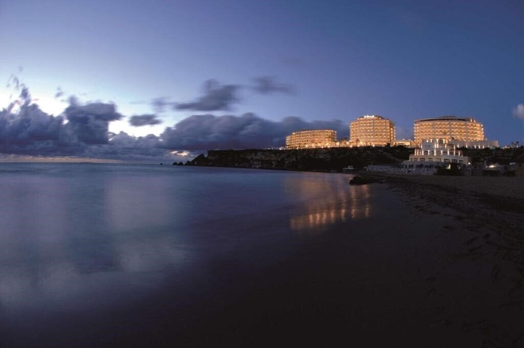 Панорама Radisson Blu Resort & Spa, Malta Golden Sands 5*