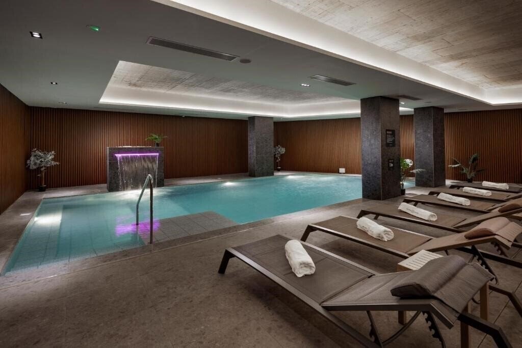 Панорама Grands Suites Residences Spa 4*