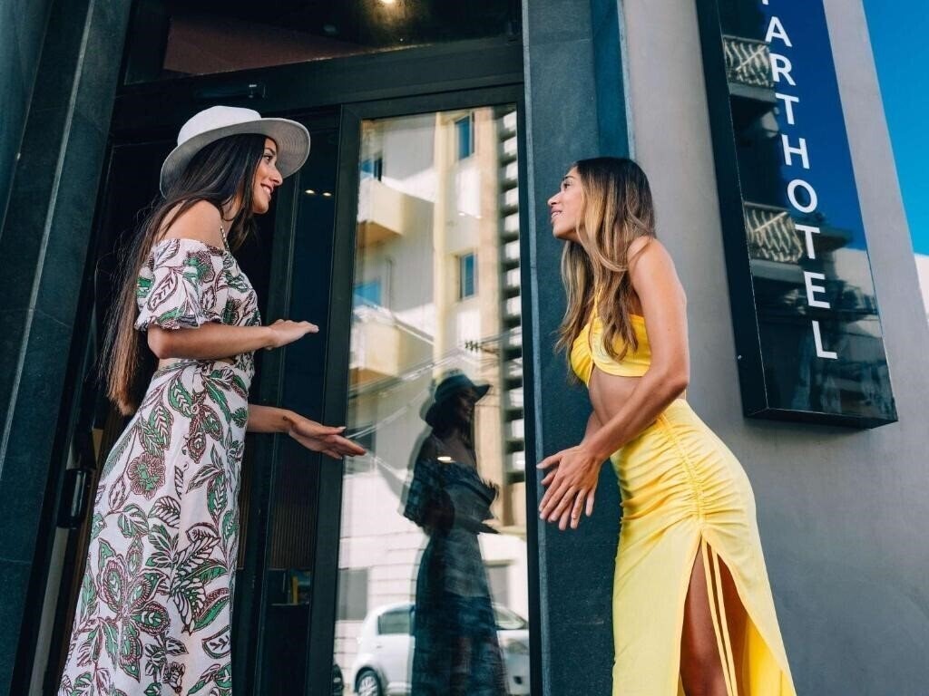 Картинка Aparthotel Adagio Malta Central 4*