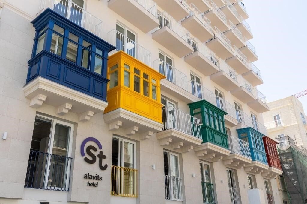 Готель Alavits Hotel by ST Hotels 3*