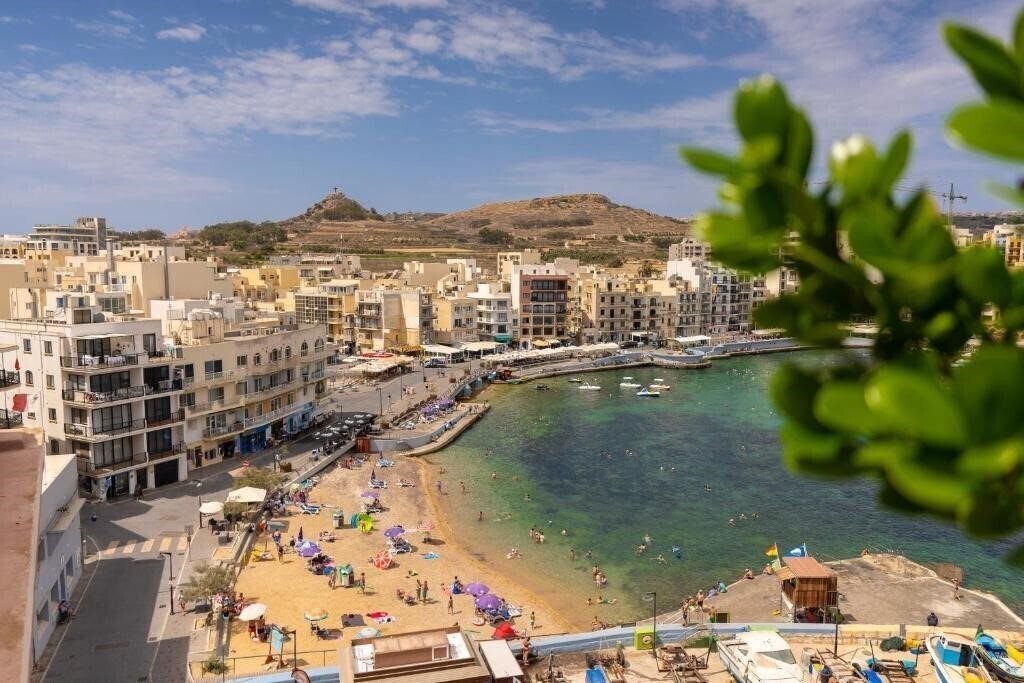 Апартаменти Calypso Hotel (ex. Hotel Calypso) 4*