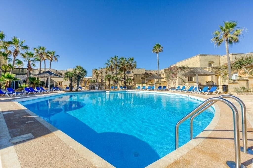 Территория Tal Fanal Village 3*