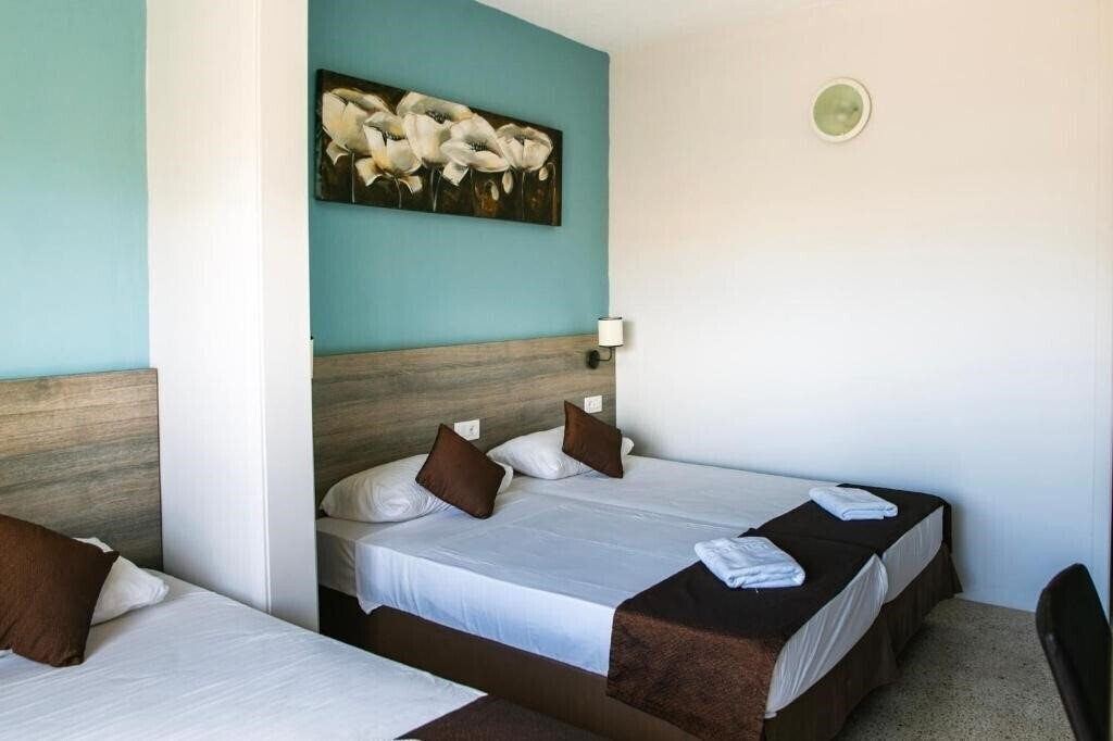 Апартаменты Beach Garden 3*