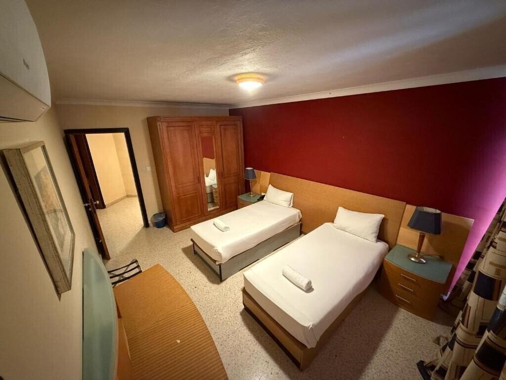 Территория The Park Suites 3*